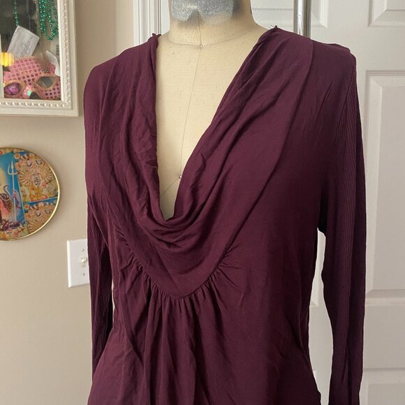 GAP Deep Red Cowl neck Ruched front Stretch Knit Shirt Blouse *MEDIUM* - Picture 2 of 5